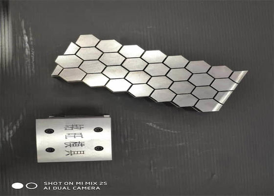 UG PROE CAD Design Moulding Menyisipkan Komponen Cetakan Suku Cadang Otomotif