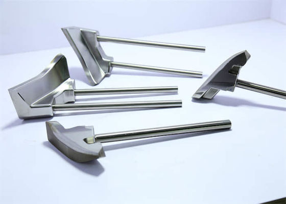 Pengangkat Cetakan Stainless Steel Toleransi 0,01mm Dalam Cetakan Injeksi