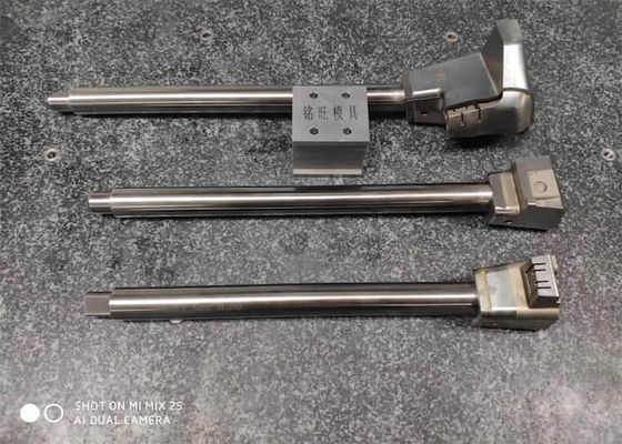 Cetakan Injeksi Aluminium Pengangkat Suku Cadang Otomotif Komponen Cetakan Kustom