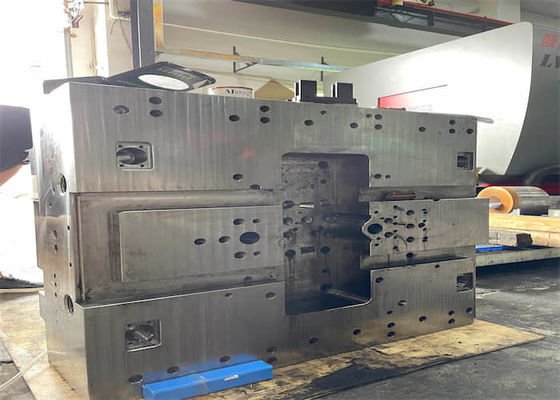 LKM Stand Mould Basis Komponen Cetakan Injeksi Plastik PET PVC POM